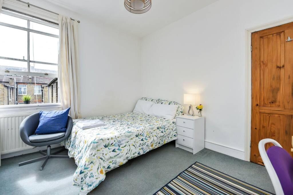 Groves 4 Bedroom, Shepherds Bush Londra Dış mekan fotoğraf